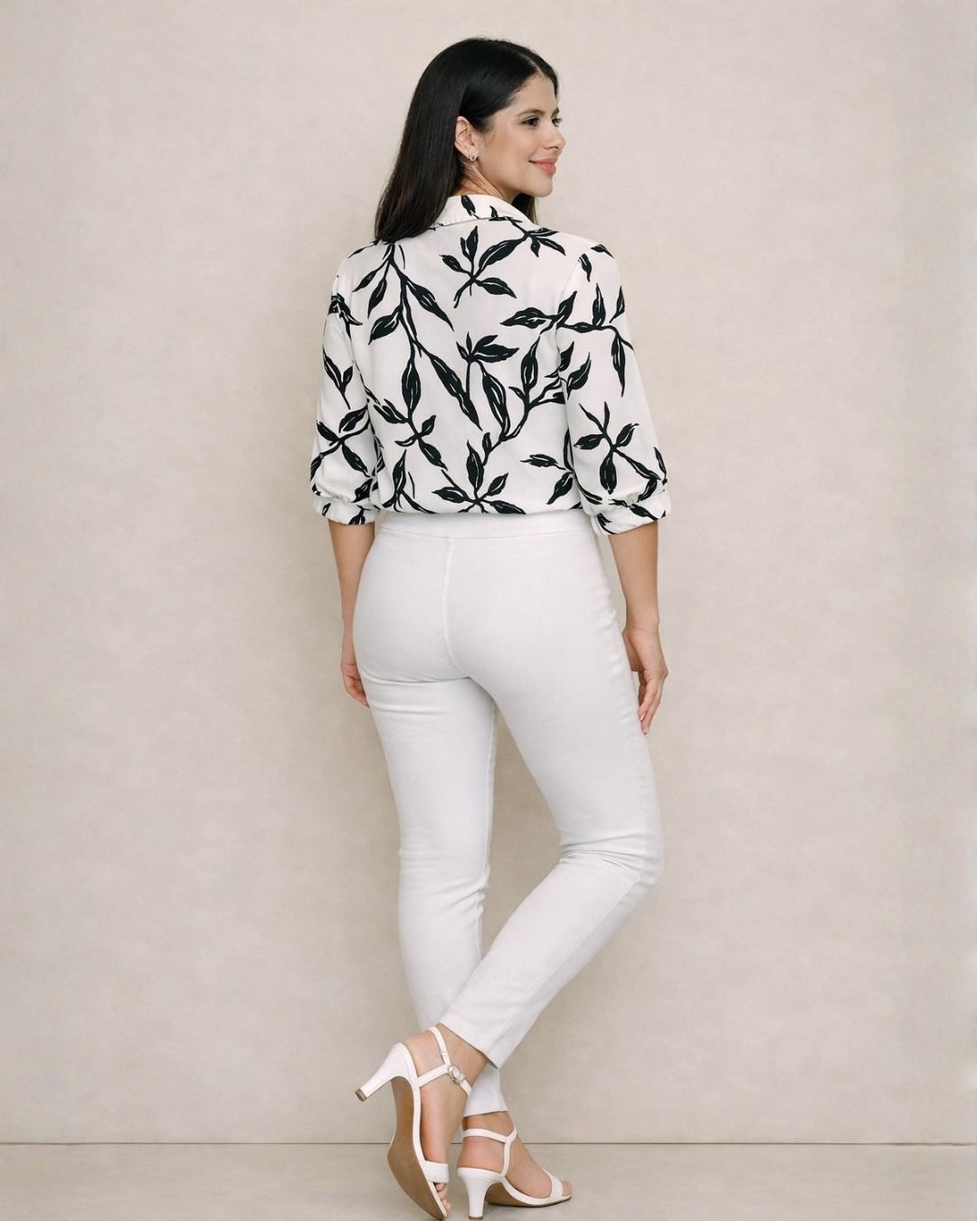 Camisera Emily Blanco/Negro