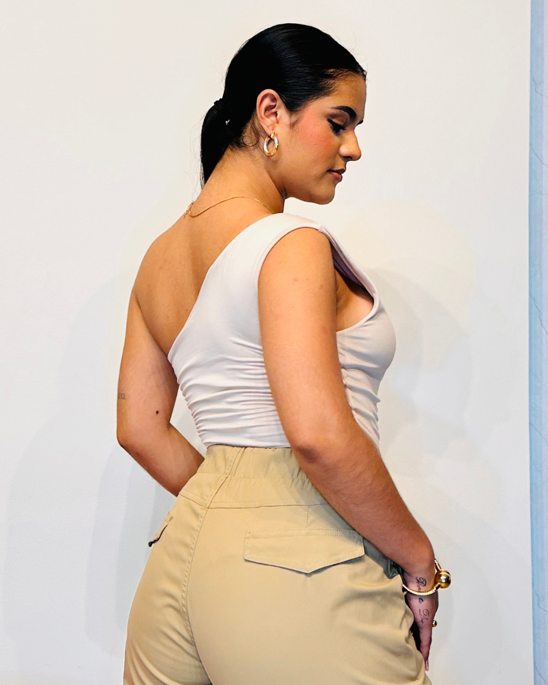 Body Isis Beige