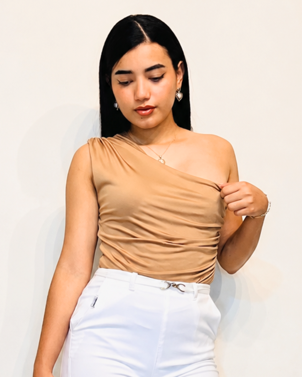 Body Isis Camel