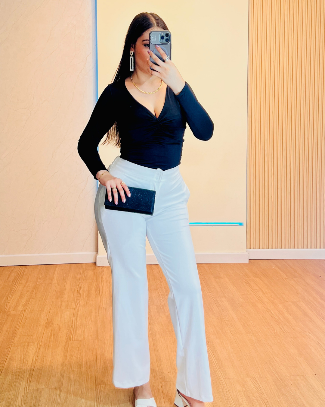 Body Nubia Negro