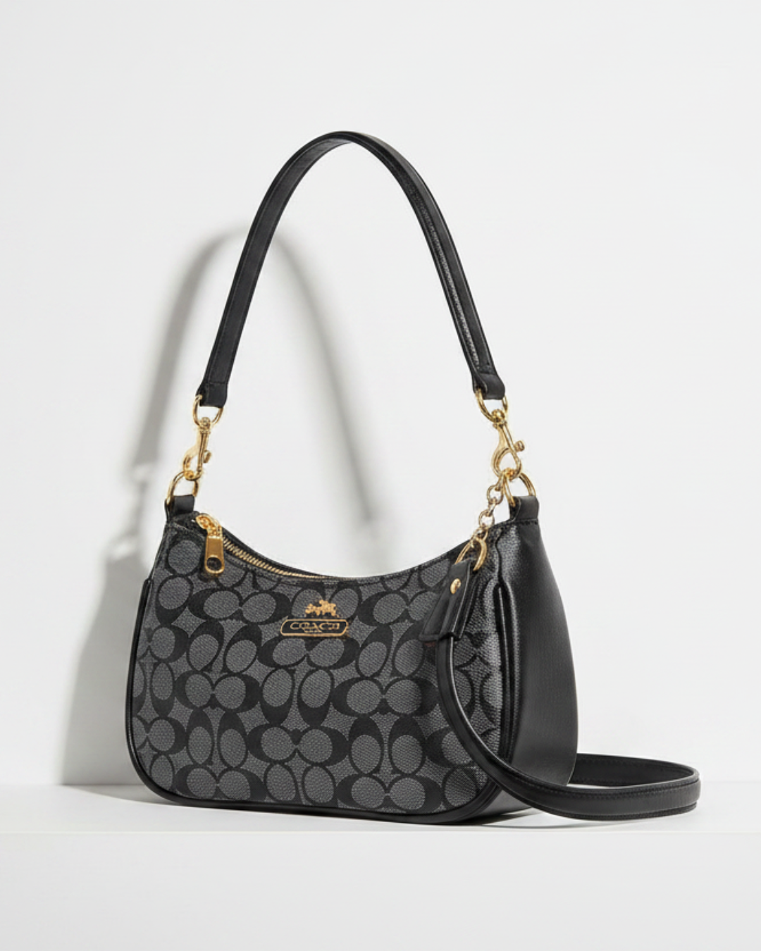 Bolso Shoulder Bag Monograma negro – Cuero Sintético