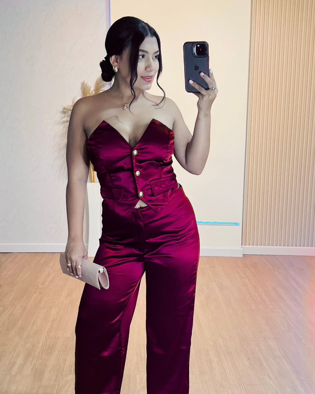 Conjunto Kloe Vinotinto