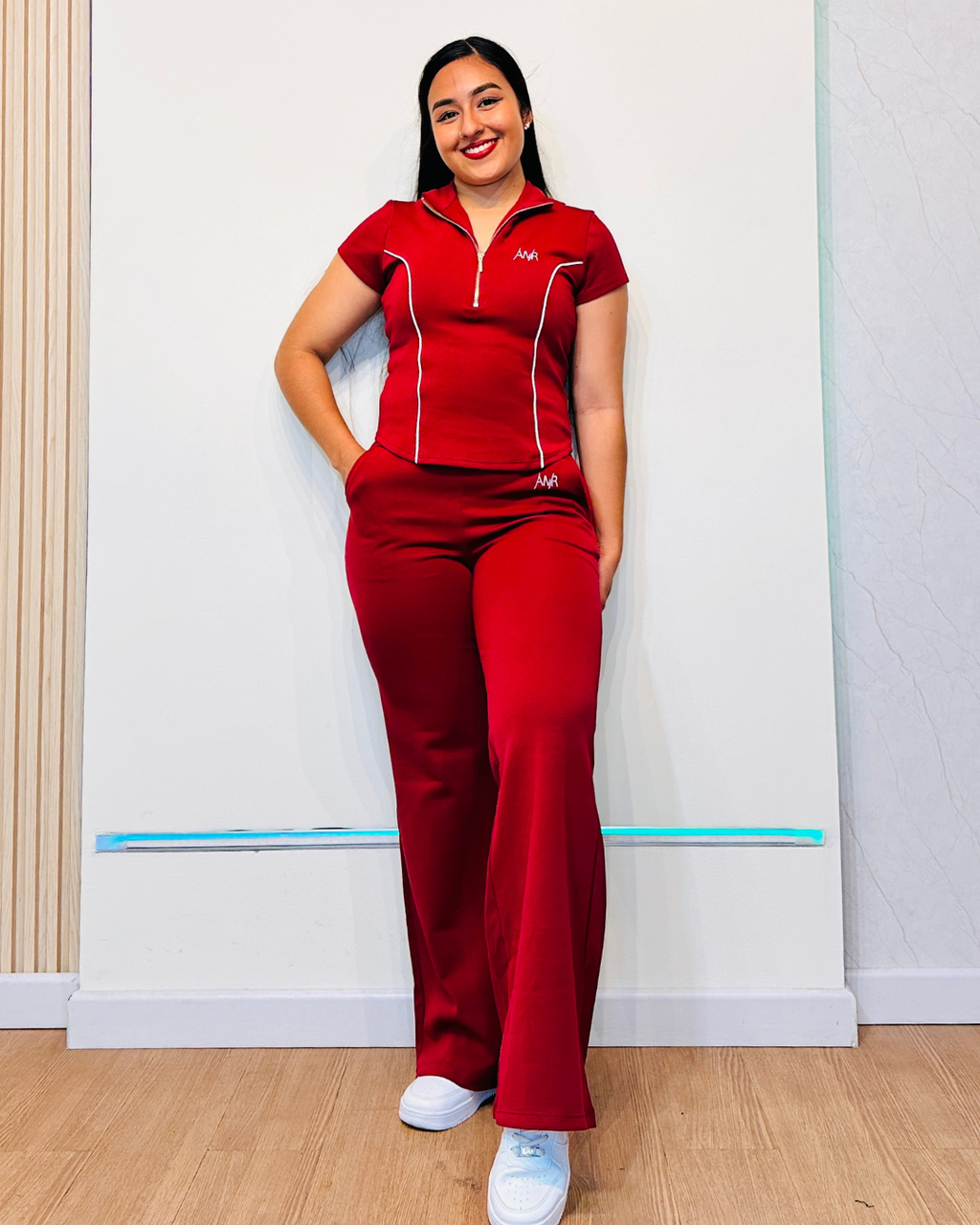 Pantalón Iconic Vinotinto