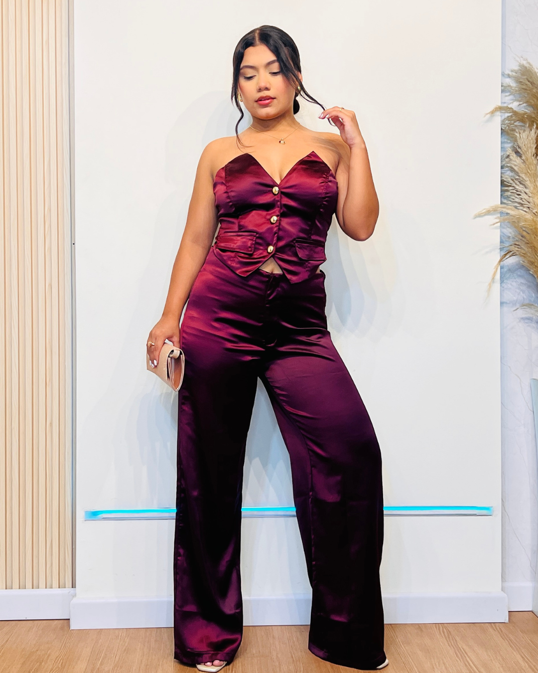 Conjunto Kloe Vinotinto