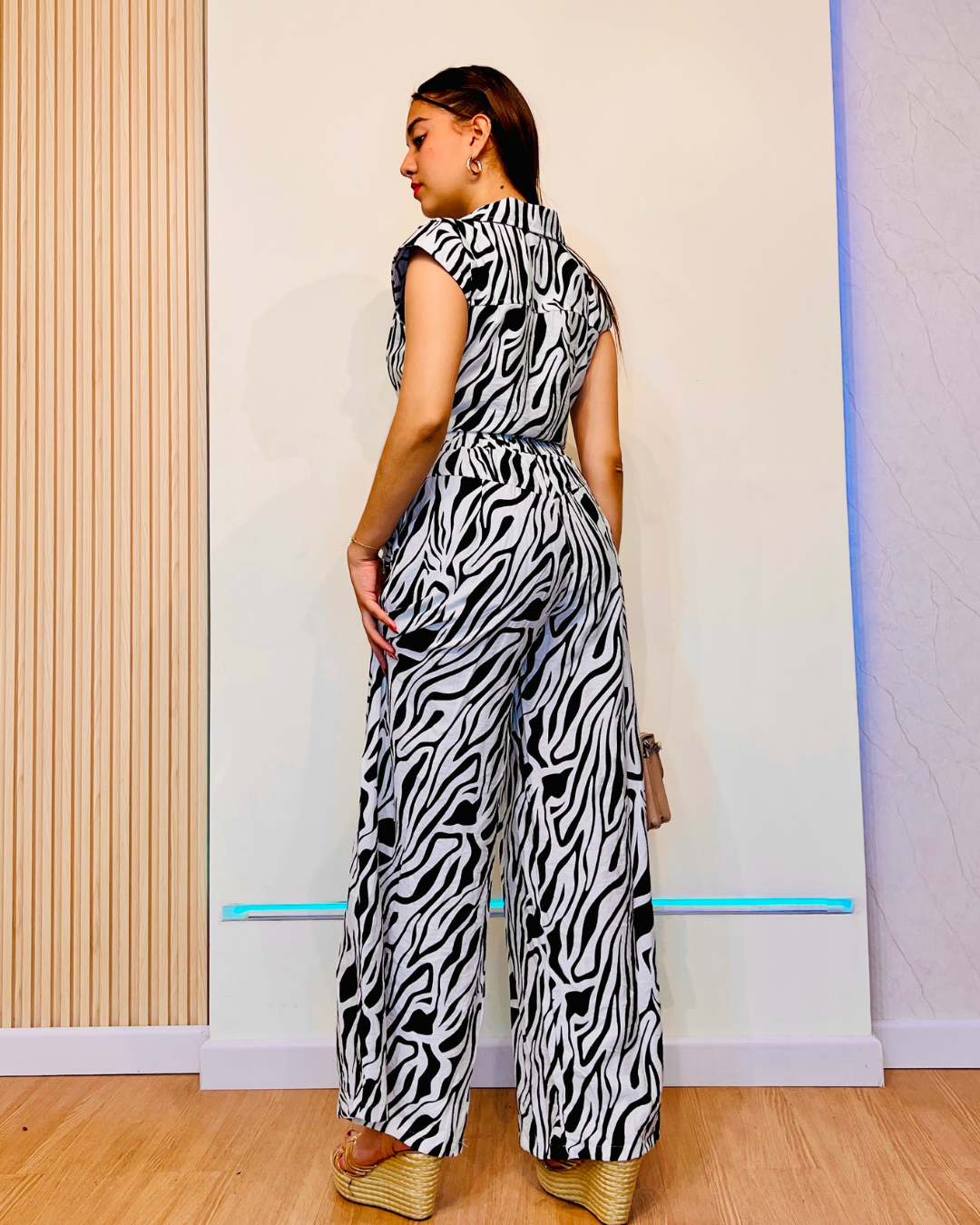 Conjunto Margaret Negro