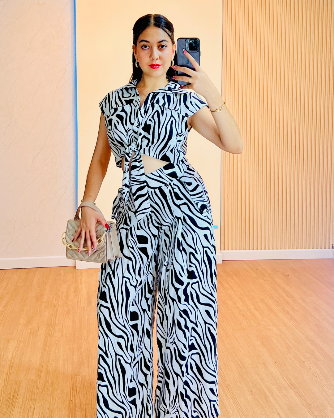 Conjunto Margaret Negro