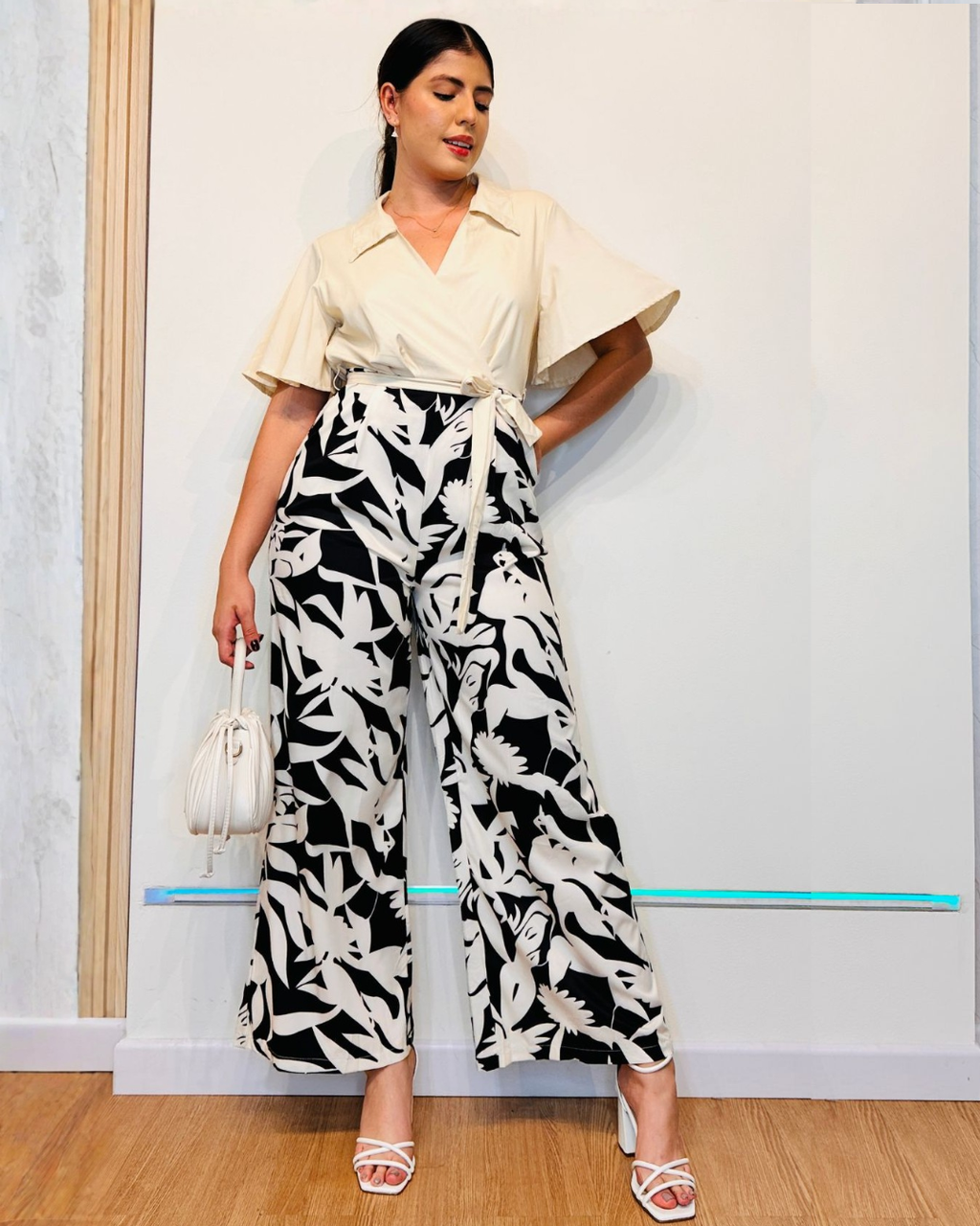 Enterizo Hellen Beige X Mayor