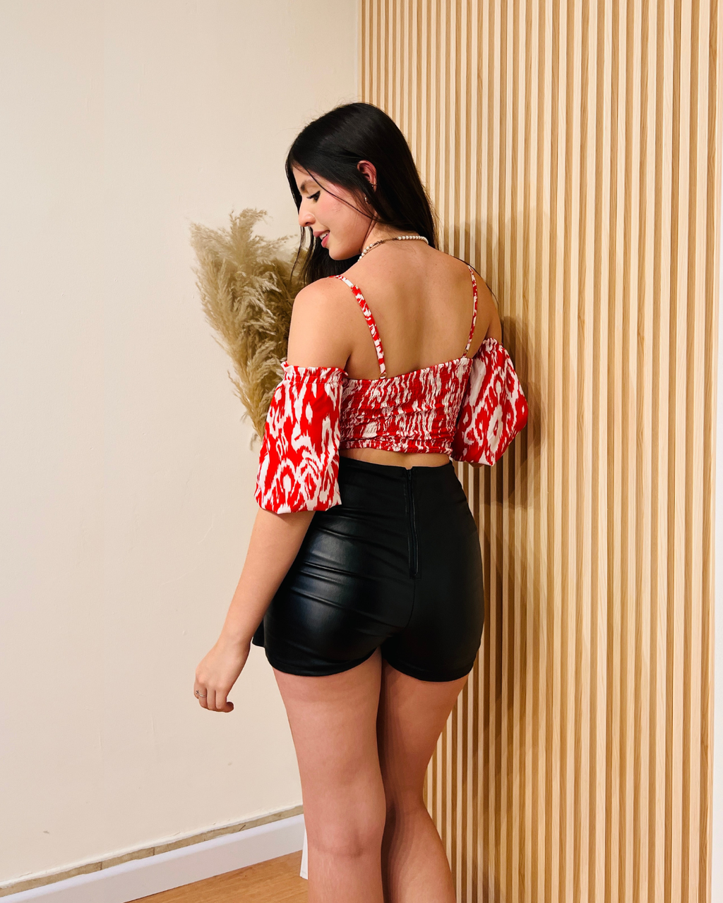 Falda Short Sol Negra