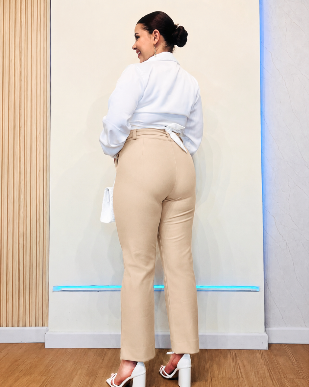 Pantalón Laura Beige