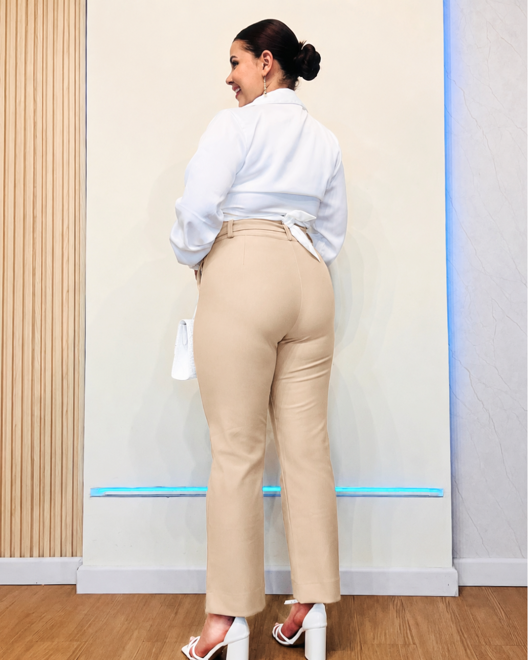 Pantalón Laura Beige