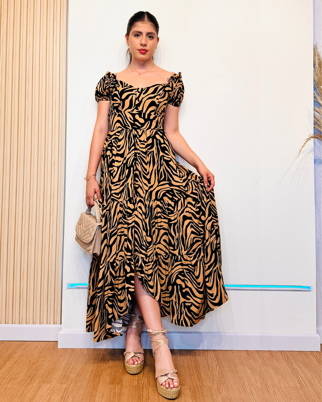 Vestido Adeline Café